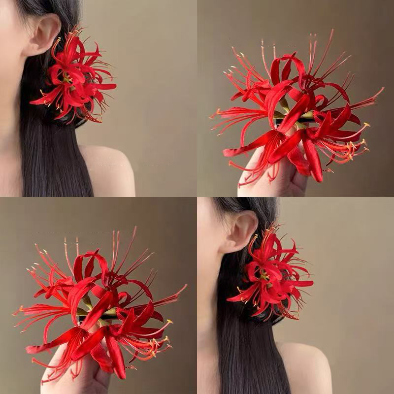 Women Accessories Photos - ● Fermaglio per capelli a fiore