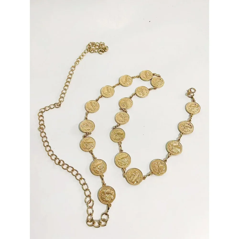 Moneta d'oro anni '80 di alta  - Women'S Accessories In The 80S recensione e prezzo