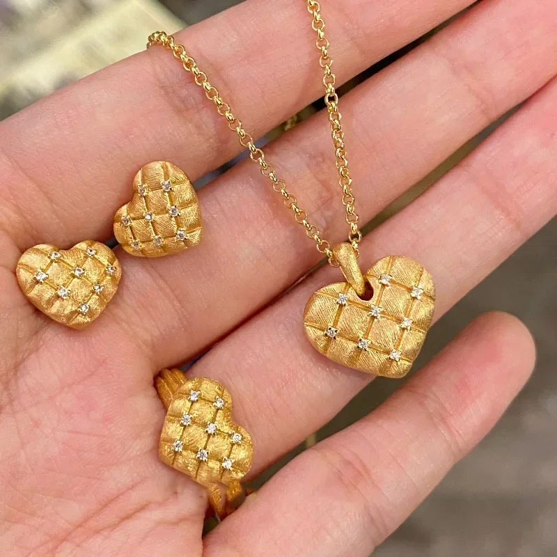 Collane a forma di cuore con d - Women Accessories Drawing recensione e prezzo