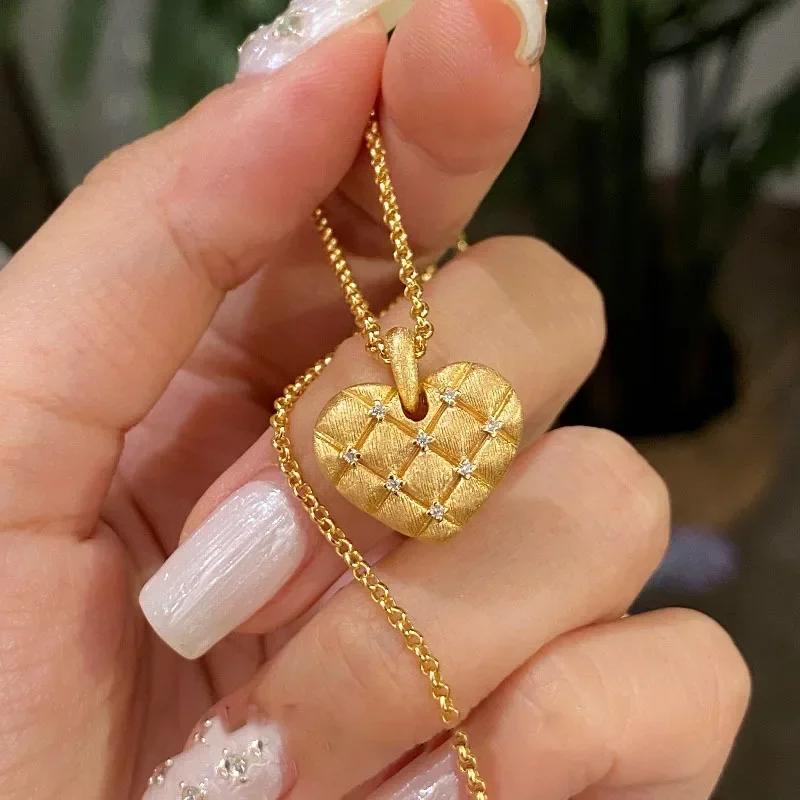 Collane a forma di cuore con d - Women Accessories Drawing recensione e prezzo